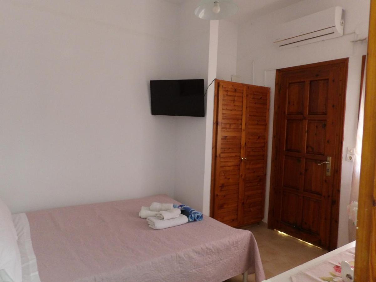 Teo 1 Apartment Gouves Bagian luar foto