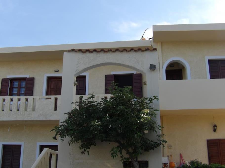Teo 1 Apartment Gouves Bagian luar foto